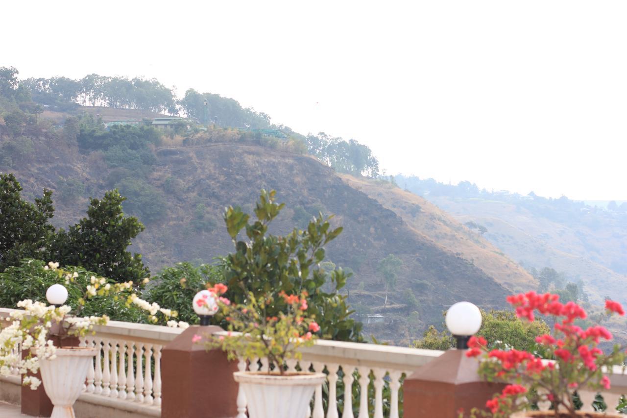 Hotel Mount View Executive Panchgani Exterior foto